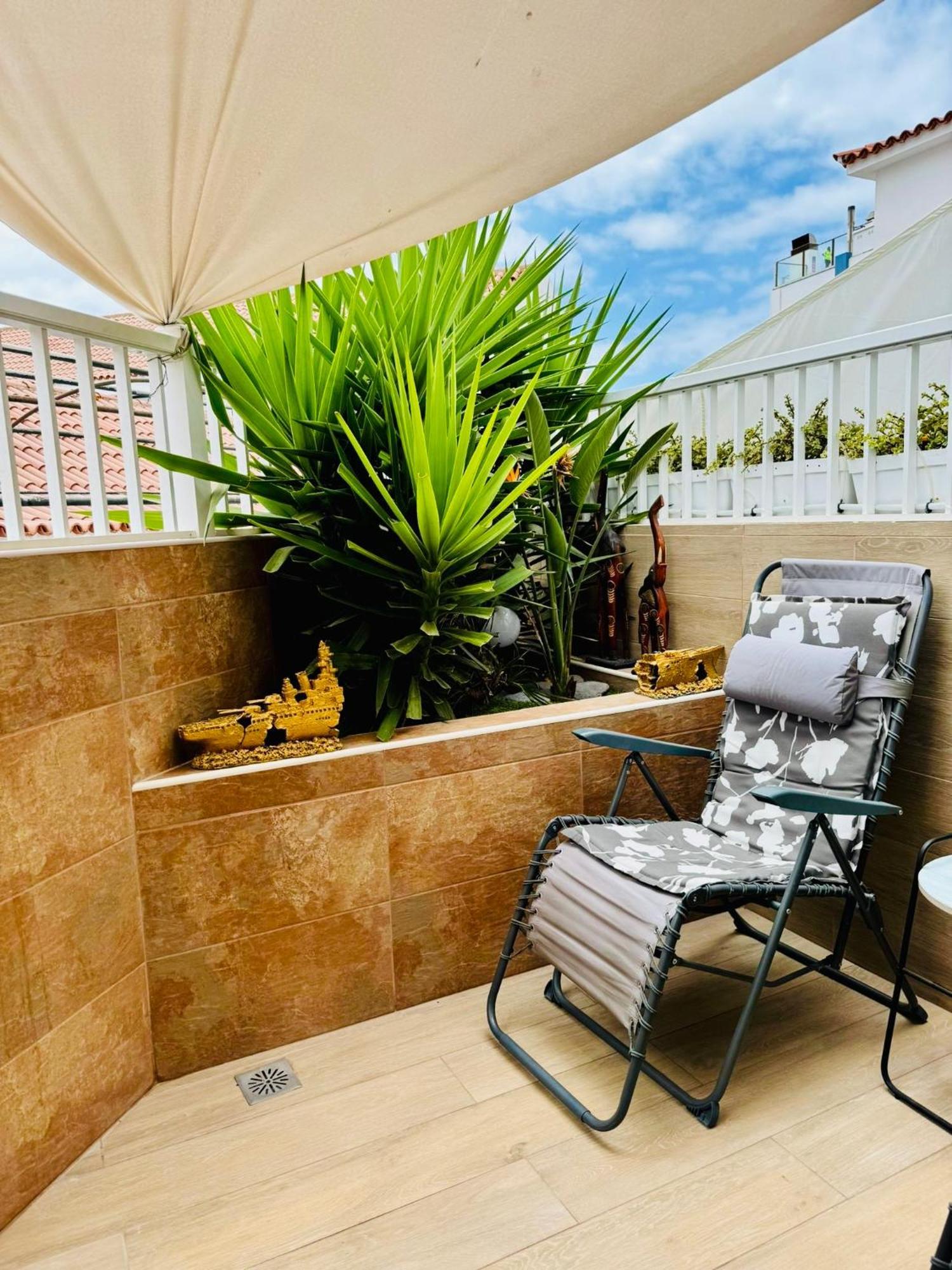Apartment With Terrace And Pool, Los Cristianos Los Cristianos (Tenerife) Eksteriør bilde